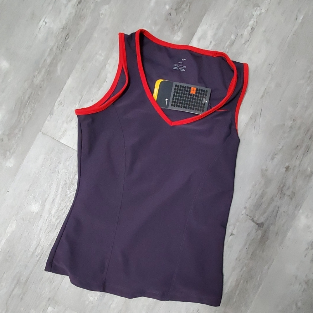Nike Women's Dri-fit sleeveless athletic top